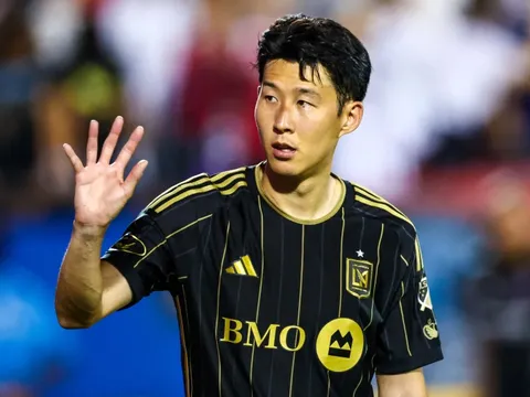 Son Heung-min nhận lương cao hơn cả Messi