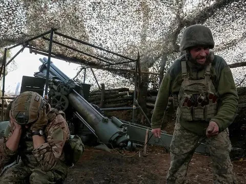 Gần 100.000 thanh niên Ukraine rời khỏi đất nước sau khi quy định xuất cảnh được nới lỏng